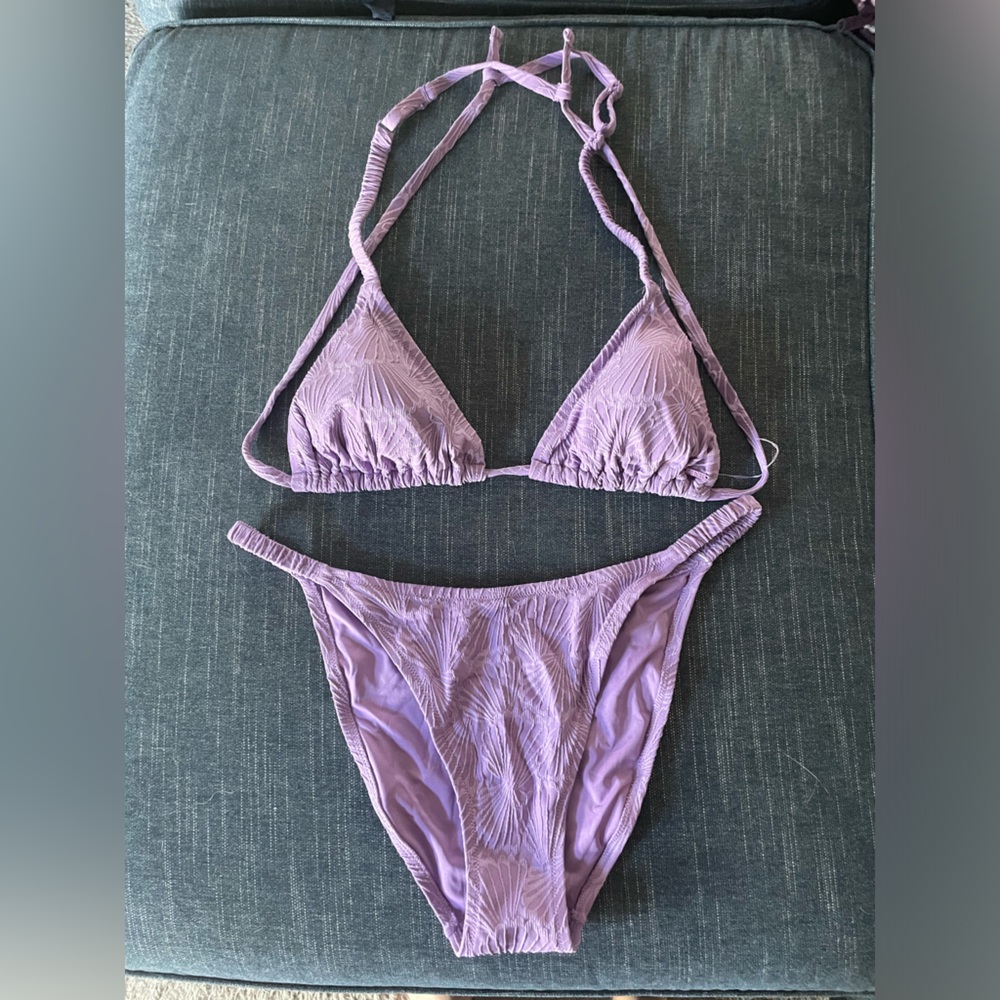 PINK Victoria's Secret Lilac Textured Triangle Bikini Set